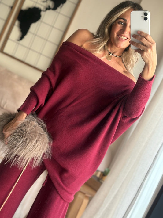 Jersey Oslo oversize de punto con manga murciélago, para llevar caído del hombro en color rosa buganvilla – Pilar Martín Shop