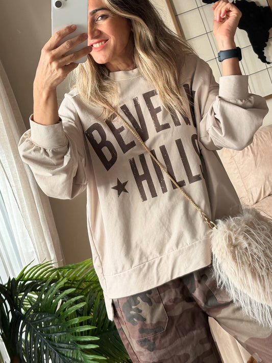 Sudadera Beverly Hills crema con bolso de pelo